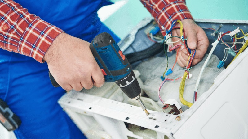 Kızılcahamam Goodman Goodman çamaşır makinesi kart tamiri – Su almama arızası orijinal parça ile giderildi. - Teknik servis örneği